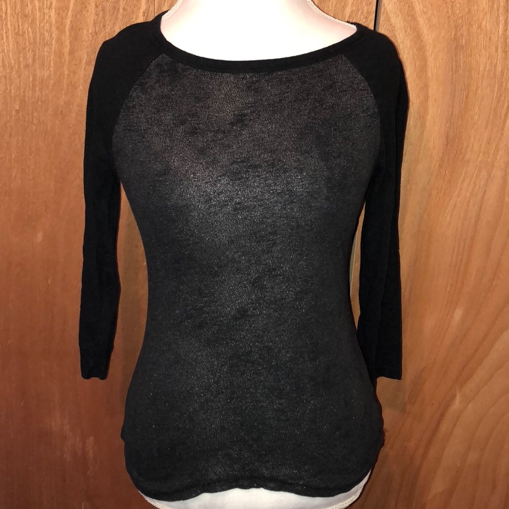 Old navy quarter length sleeves
